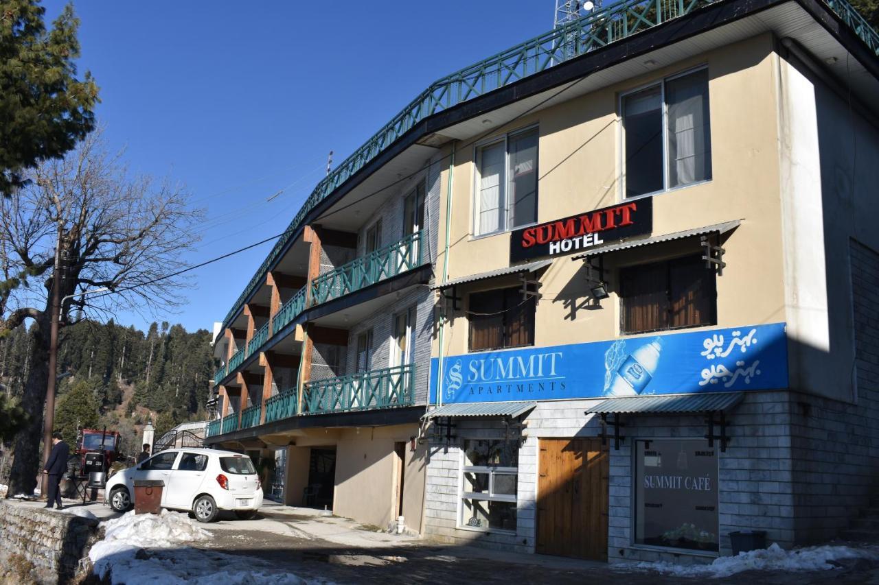 Summit Hotel Abbottabad Exteriör bild